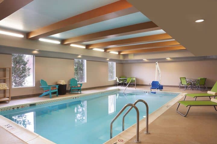 Pool 28 of 41