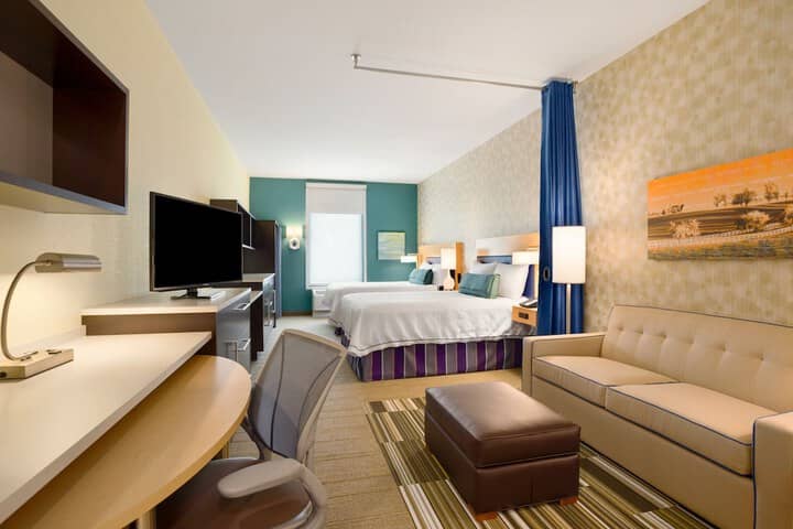 Room 3 of 41
